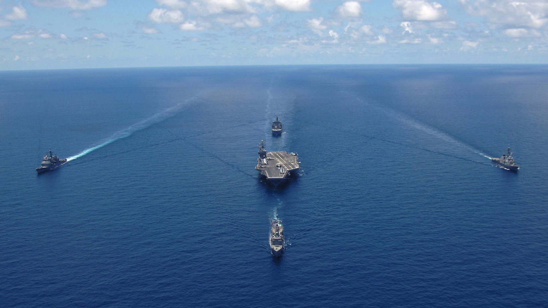 【电子判罚的争议】VAR是否降低了裁判误判率？，var裁判有几个