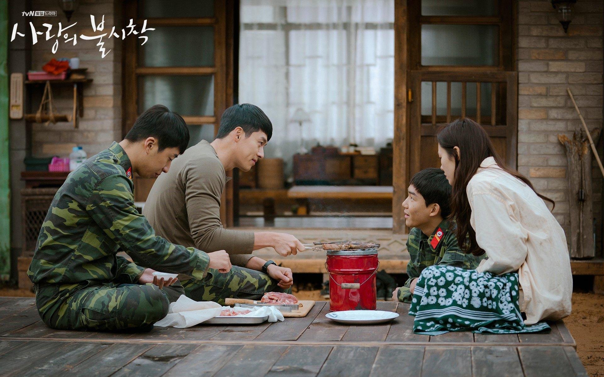 两队联赛积分榜竞争激烈，联赛积分表