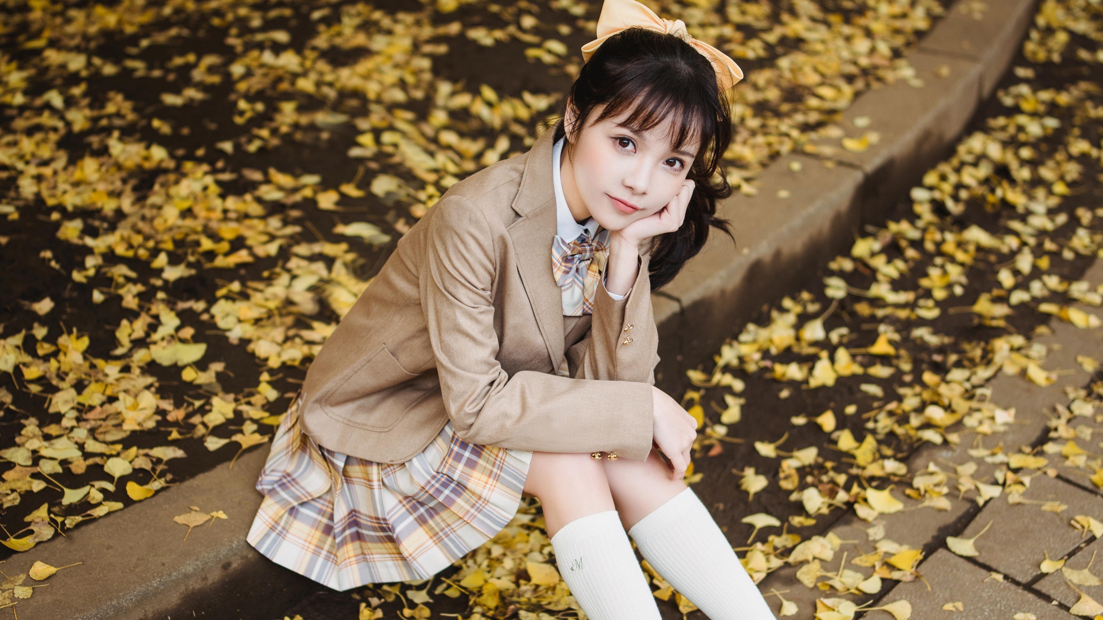 爱游戏中国官方登录入口网站-体育教练团队优化训练方案，体育教师带队训练