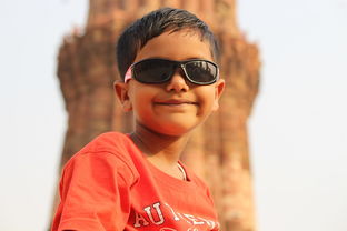 爱游戏体育app-天才少年：年仅18岁的新锐球员崭露头角，天才少年年龄